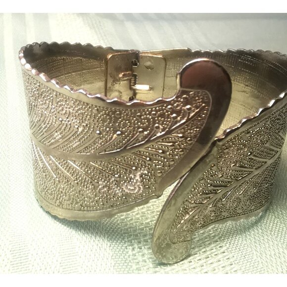Leaf Feather Design Vintage Silver Tone Hinged Cuff Bracelet  7.5 Boho Statement - Picture 11 of 11